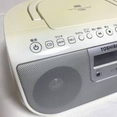【終】東芝/TOSHIBA/CDラジオ/CDプレイヤー/TY-CR11/コンパクトサイズ/AM/FMラジオ/動作確認済みの画像