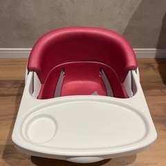 ベビーチェア(ブースターシート)テーブル付きの画像