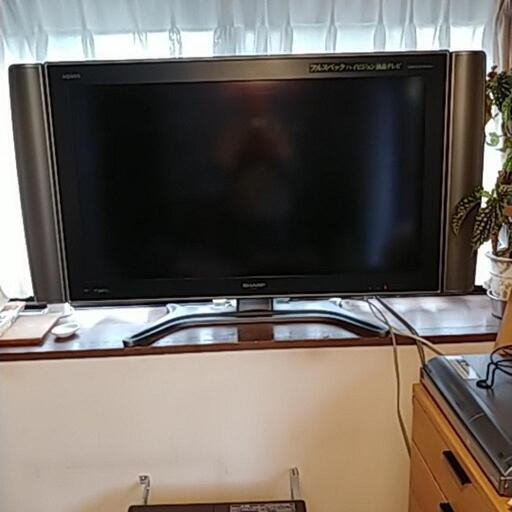 SHARP 37V型 液晶 テレビ AQUOS LC-37GX2W とSHARPデジタルハイビジョンレコーダー AQUOS DV-AC72