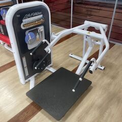 Life Fitness　トレーニングマシン（美品）➂