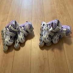 インラインスケート　　ローラーブレード　ローラースケート