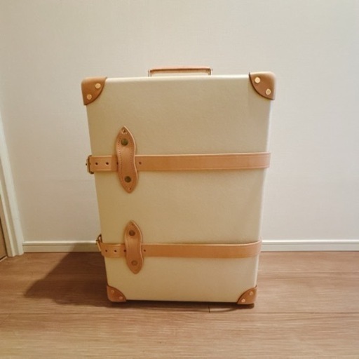 機内持ち込み可 グローブトロッター スーツケース