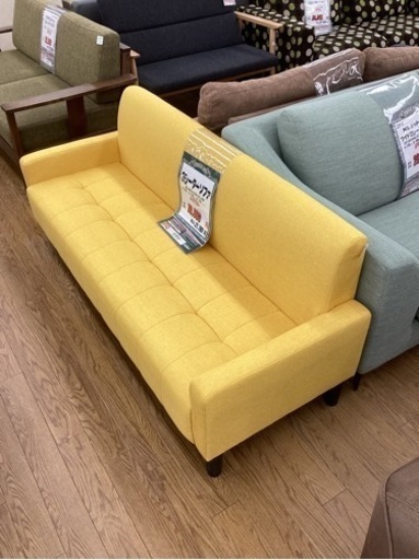 KC-10【新入荷　アウトレット】3シーターソファ　イエロー