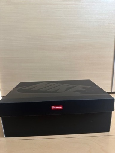 supreme×NIKE Air1