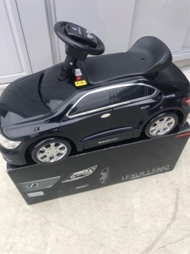 【LEXUS】レクサスLS460 室内乗る玩具