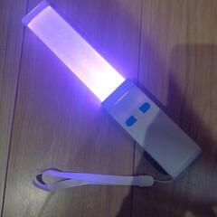 静止点滅 自在ライト　お散歩やコンサートに　乾電池付き　白い光で懐中電灯にも！の画像