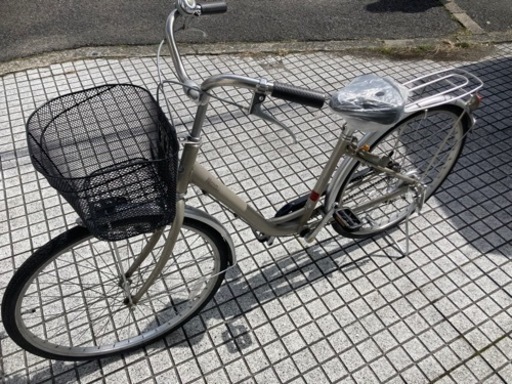 【26インチ自転車】ブリヂストン製　変速なし　リヤタイヤ、チェーン、前カゴ、グリップ新品❗️若林自転車　膳所店　SALE中❗️