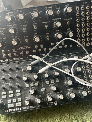 【大幅値下げ！】MOOG SUBHARMONICON / MOTHER-32 2個セット 名機 モーグ　アナログシンセ　作曲家