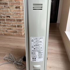 デロンギ DeLonghi オイルヒーター HJ0812（2019年購入）の画像
