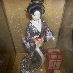日本人形 着物 芸者置物 ガラスケース付 昭和レトロの画像