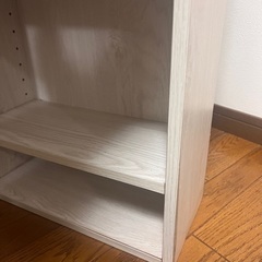 決まりました　ドレッサー　椅子とミラー付きの画像