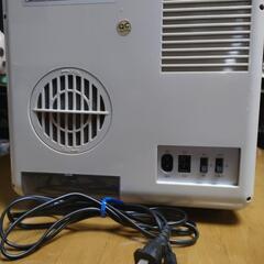 ポータブル保温冷庫の画像