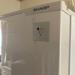 SHARP プラズマクラスター搭載！冷蔵庫 271リットルSJ-...