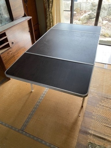 折り畳み大型アルミテーブル　ウッド調　アウトドア　キャンプグッズ　家具