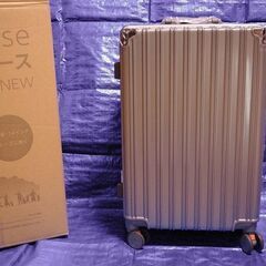 新品未使用Mサイズキャリーバッグ