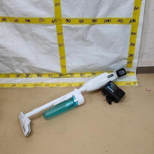 0306-175 makita CL107FD 掃除機