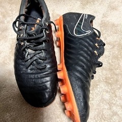 サッカー　スパイク　NIKE TIEMPOの画像