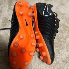 サッカー　スパイク　NIKE TIEMPOの画像