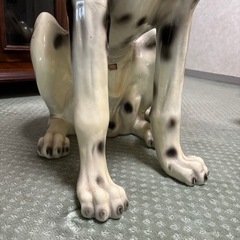 グレートデンの置物の画像