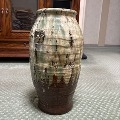陶器の置物の画像