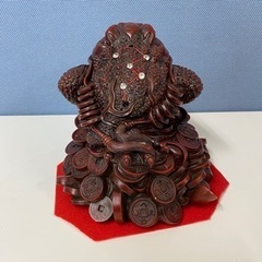 I395 🌈 ずっしりと重いカエルの置物 ⭐の画像