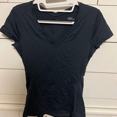 アンダーアーマーTシャツ