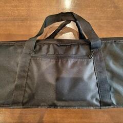 折り畳み可能な電子ピアノの画像