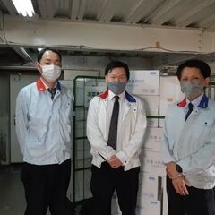 軽作業スタッフ（格納）〈西東京営業所／業務用食品商社〉の画像