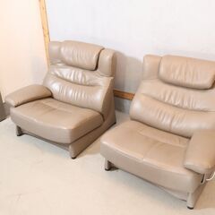 人気のkarimoku(カリモク家具)より本革を使用した ZU42モデル 2人掛け