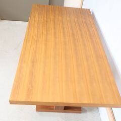 ACTUS(アクタス) OWN-F(オウン エフ) ダイニングテーブルです。低めの