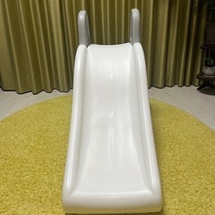 滑り台の画像