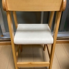 子供用のいすの画像