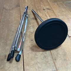 YAMAHA ドラム練習用・ラバートレーニングパッド TS01S（８インチ）スタンド付の画像