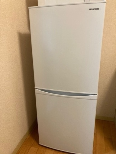 アイリスオーヤマ　冷蔵庫　142L