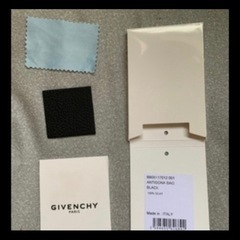 【正規品】GIVENCHY ジバンシーの画像