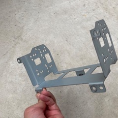 MH21S ワゴンR オーディオ取付金具