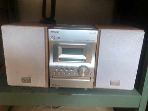 SONYのCD \u0026MＤ\u0026カセット対応、ミニコンポ売ります