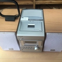 SONYのCD &MＤ&カセット対応、ミニコンポ売りますの画像