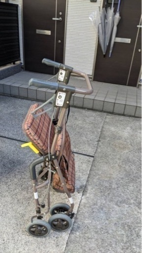 大人歩行器補助