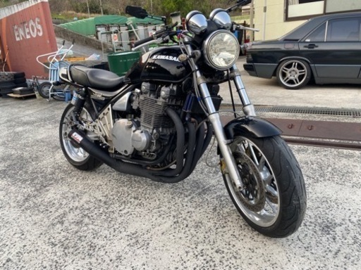 バイク カワサキ　ゼファー1100