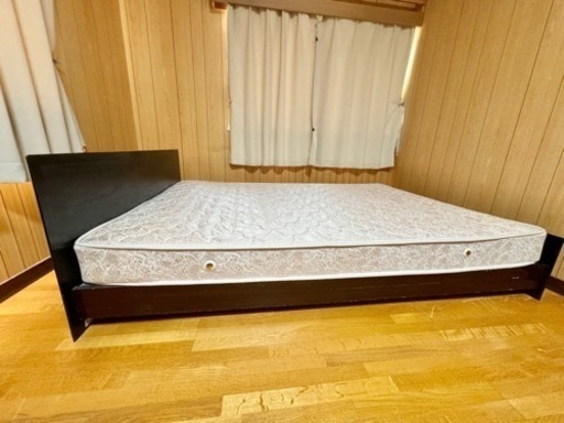 【取引者決定】マットレス付きダブルベッド
