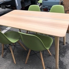 配送無料　椅子4点とダイニングテーブル テーブル IKEA イケア LISABO テーブル アッシュ材突き板　の画像