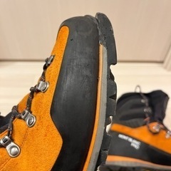 スカルパモンブランプロGTX サイズ44の画像