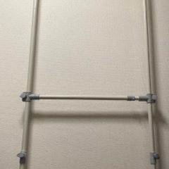伸縮型突っ張り式ハンガーラック【美品】