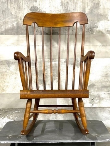 飛騨産業のロッキングチェア　木製