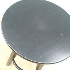 IKEA 黒 スツールの画像