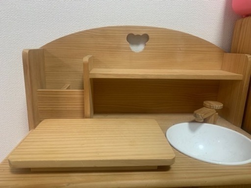 トッドル　専用まな板付き　おままごとキッチン　レンジ、小物付き