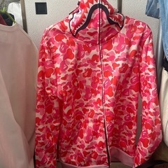 服/ファッション パーカー レディース