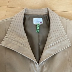 服/ファッション スーツ レディースの画像