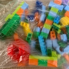 子供　おもちゃ　ブロックの画像
